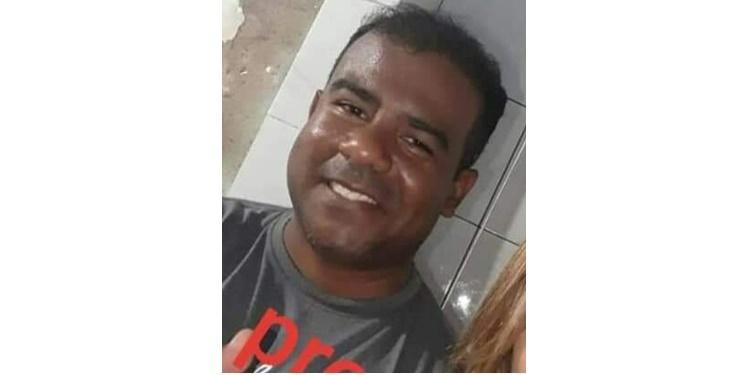 Lourival Bezerra Lima dos Santos