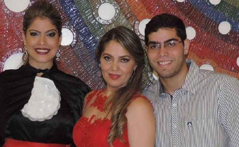 Filha chegou a ser socorrida, mas faleceu no hospital