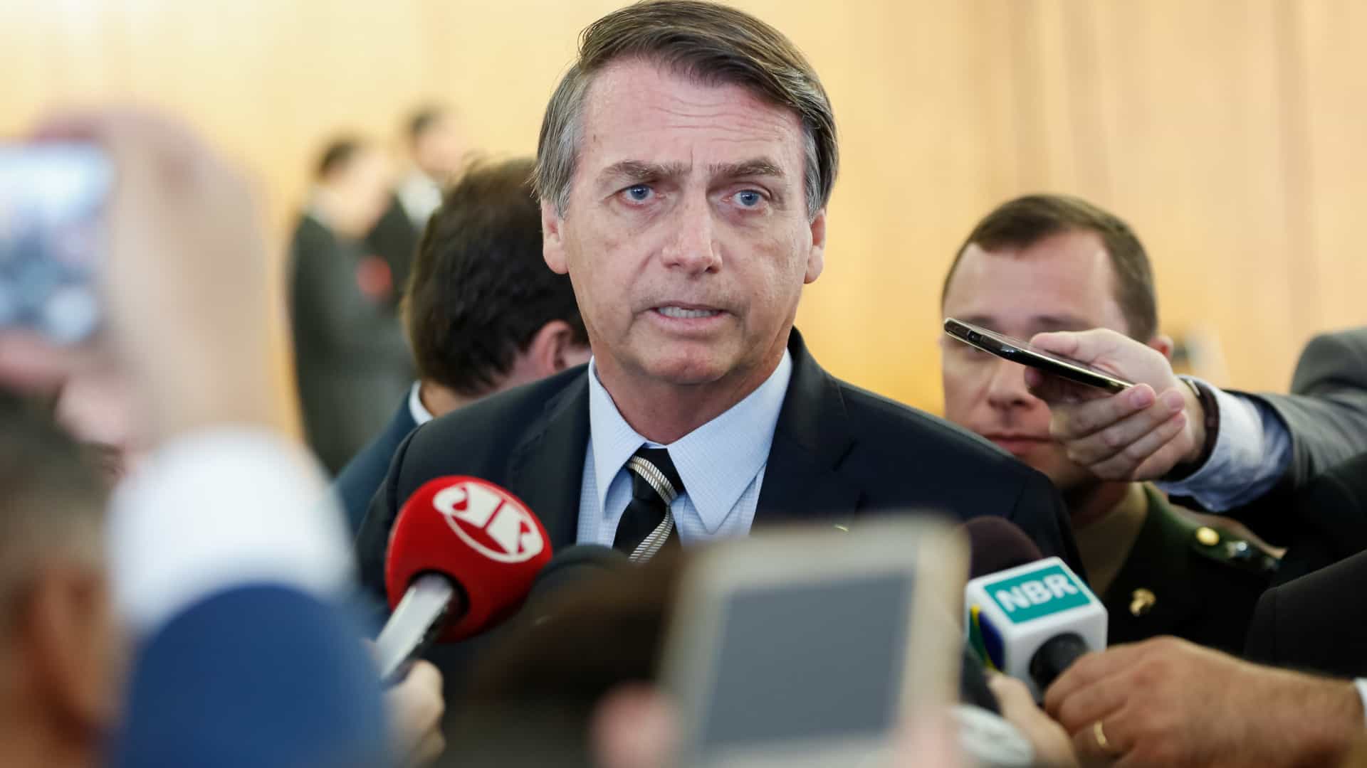 Bolsonaro não sabe nada sobre a hidroxicloroquina