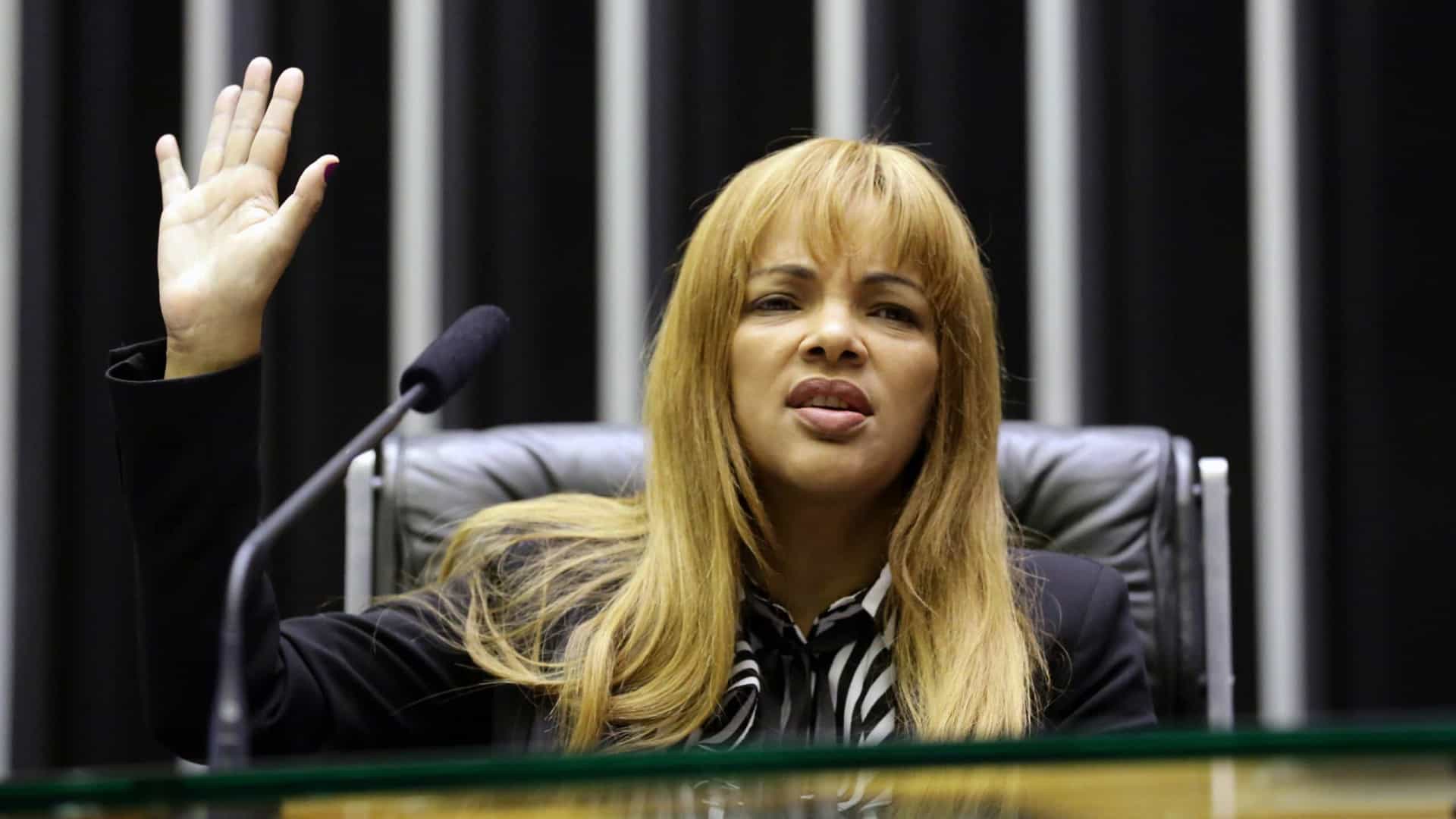 Deputada federal Flordelis (PSD-RJ)