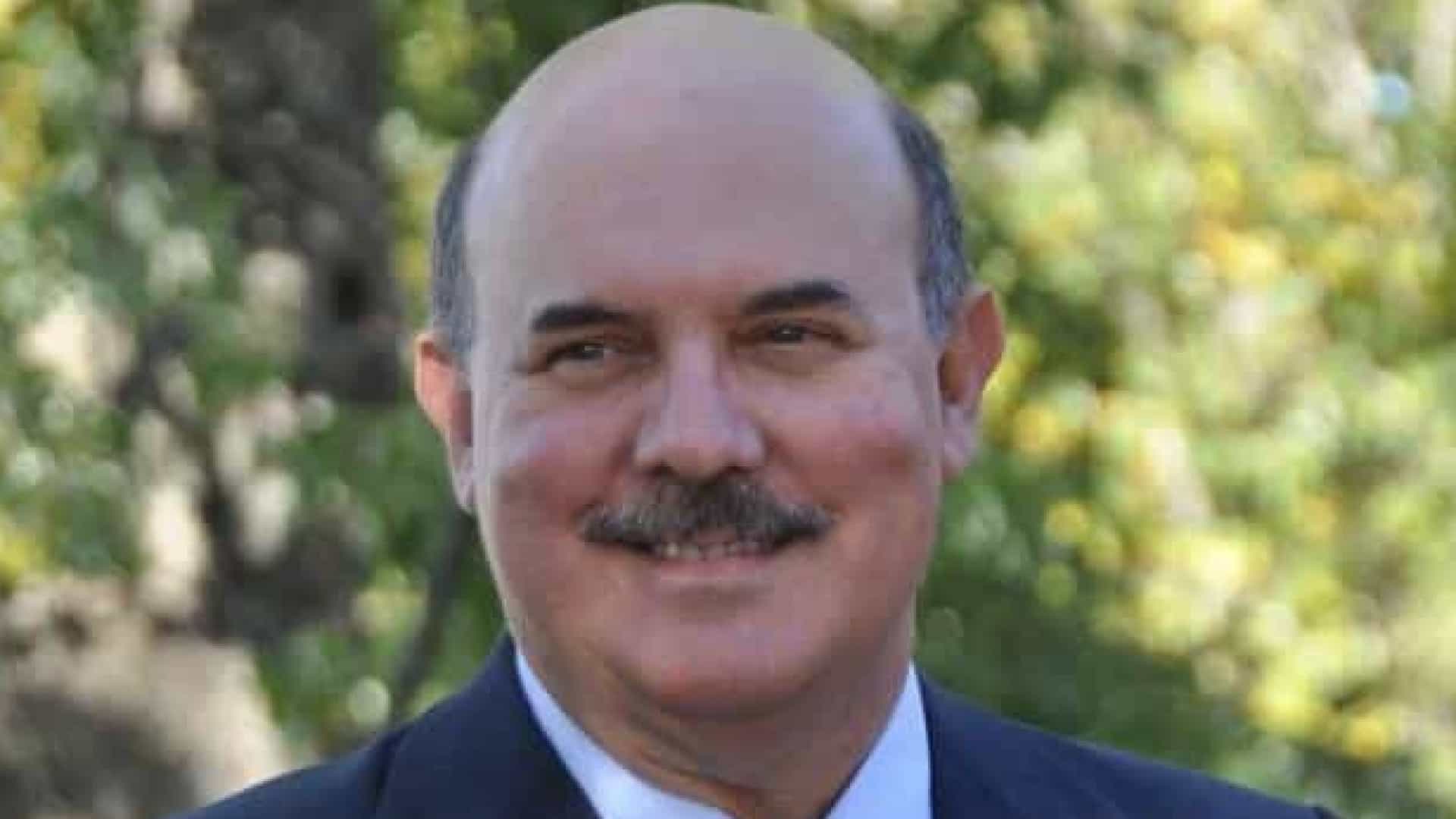 Ministro da educaçao