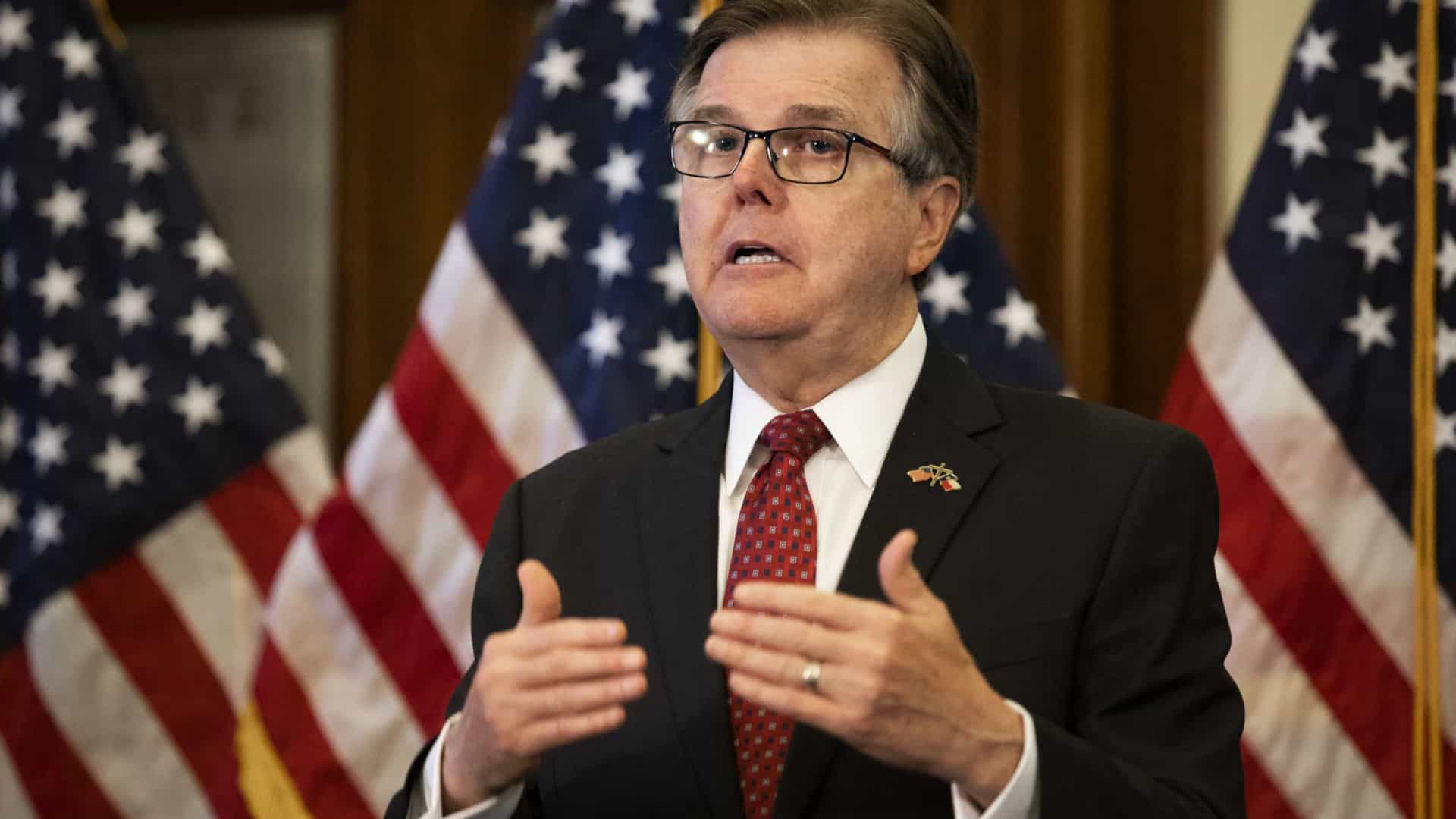 Dan Patrick, o adjunto do governador do estado do Texas