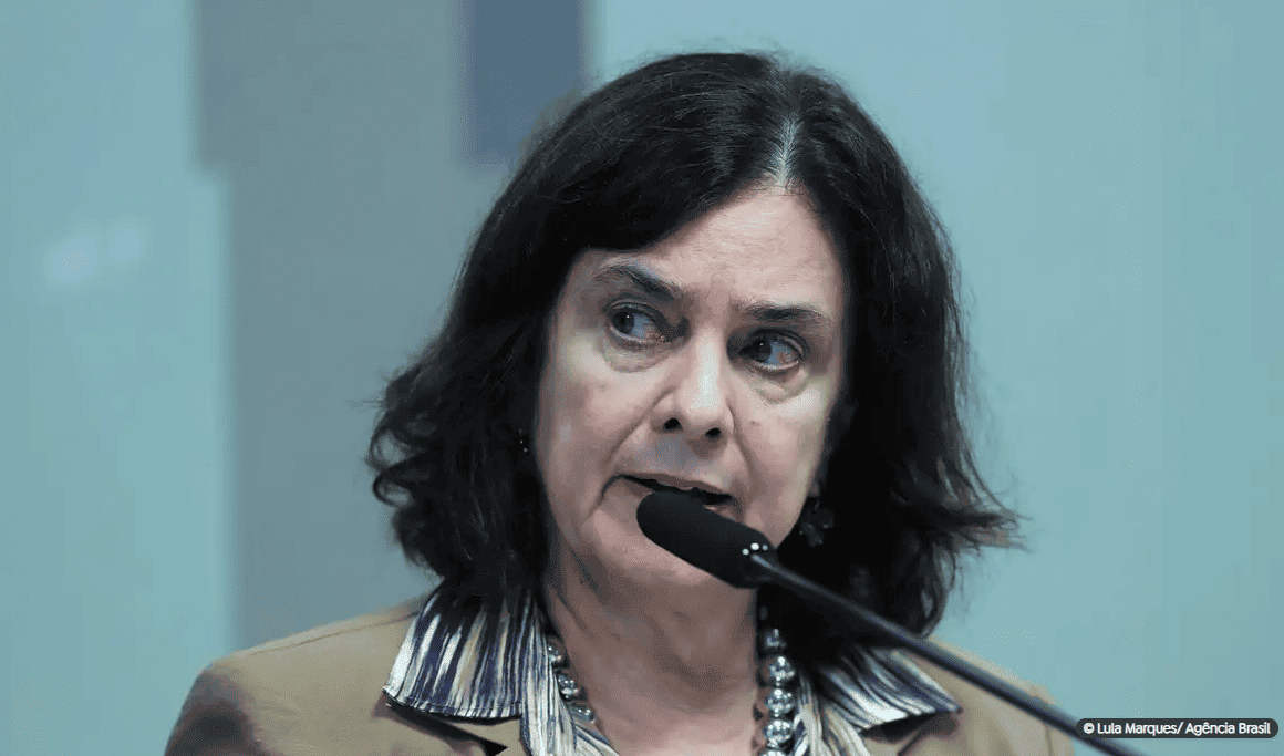 Ministra da Saúde Nísia