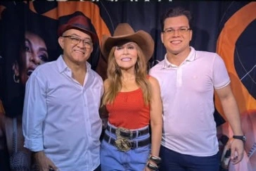 Abdoral Melo participa de shows em comemoração ao aniversário de São João do Arraial