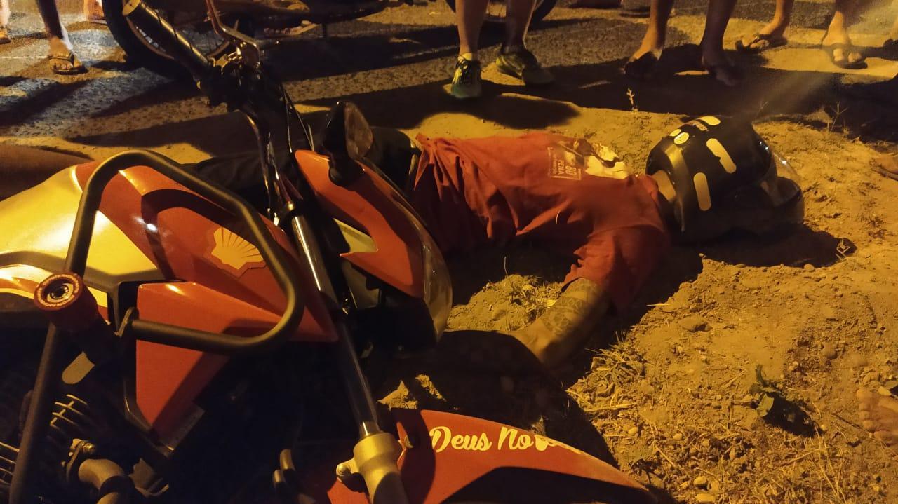 Corpo de jovem ficou caído em avenida da zona Norte de Teresina