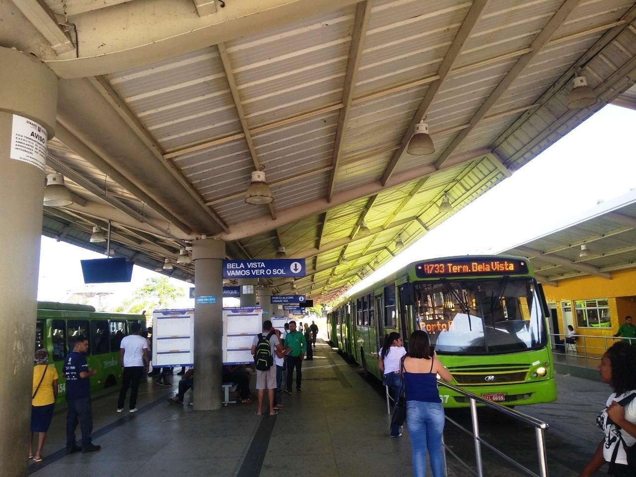 Terminal de embarque e desembarque de passageiros em Teresina