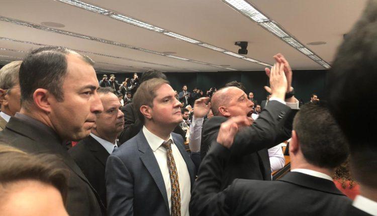 Ministro da Casa Civil, Onyx Lorenzoni comemorou o resultado da votação