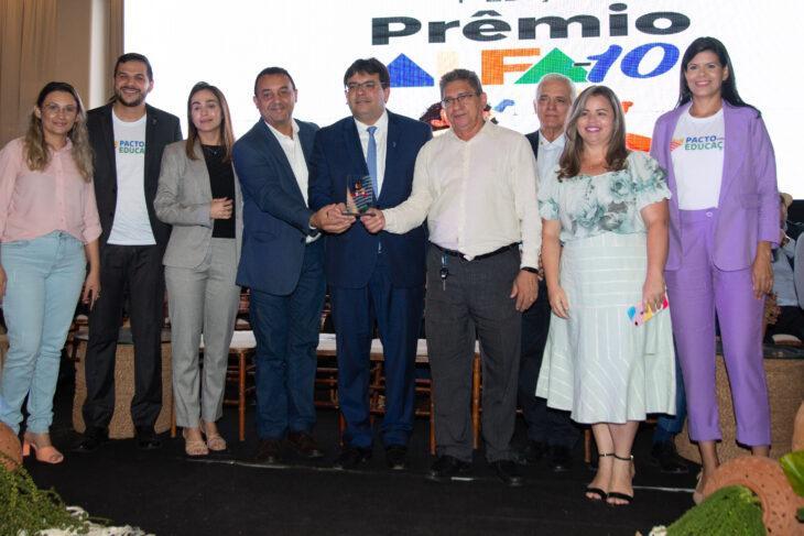 Lançado o Pacto pela Educação