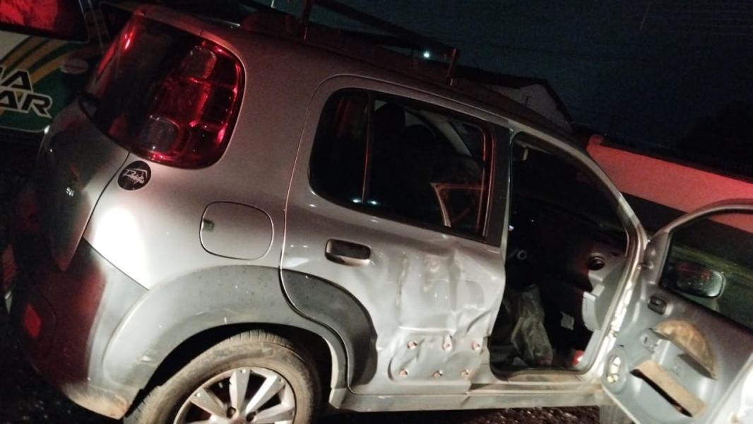 Carro usado pelos suspeitos