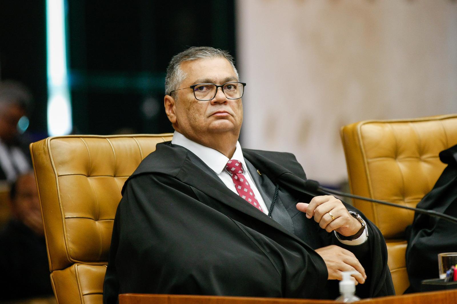 Dino determinou ainda que o Banco Central regulamente a medida em até 60 dias