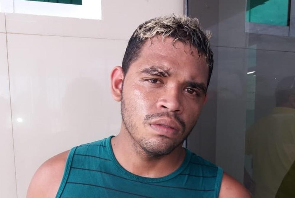 O preso Jardel da Silva Ribeiro, 23 anos, é acusado de homicídio no Piauí