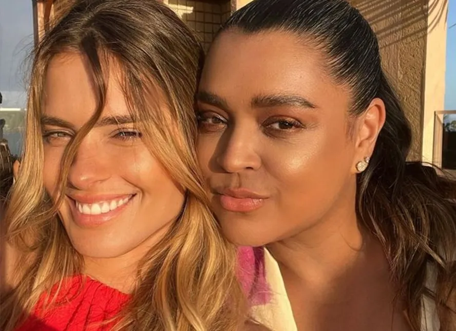 Fotos de preta com Carolina Dieckmann