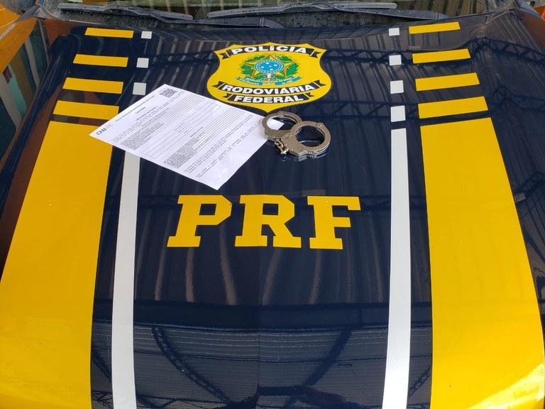 PRF cumpriu mandado de prisão