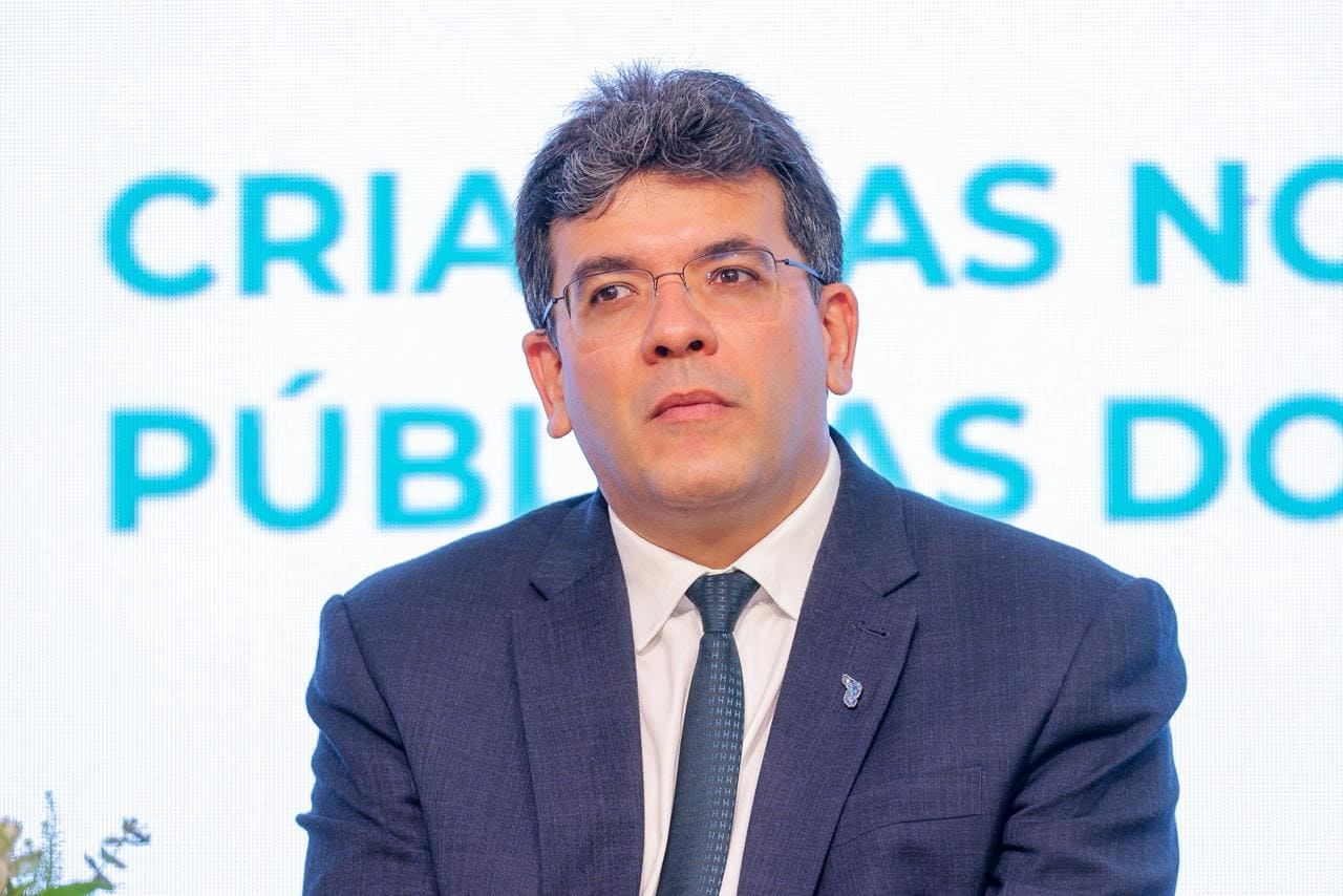 Secretariado de Fonteles se afasta para entrar na disputa eleitoral
