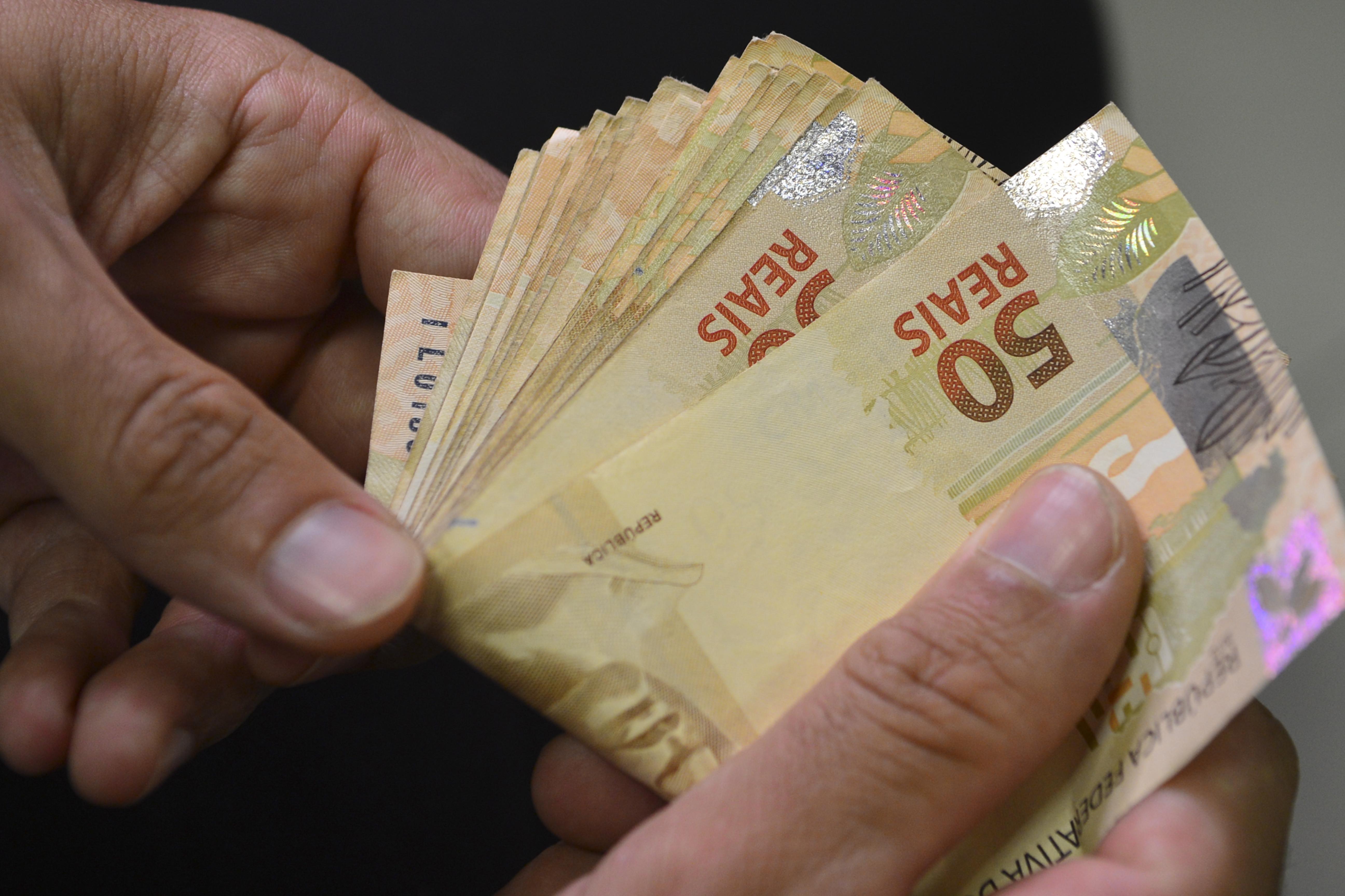 Segundo o levantamento, o crescimento registrado entre os 15 mil milionários que compõe o 0,01% mais rico foi de 96%.