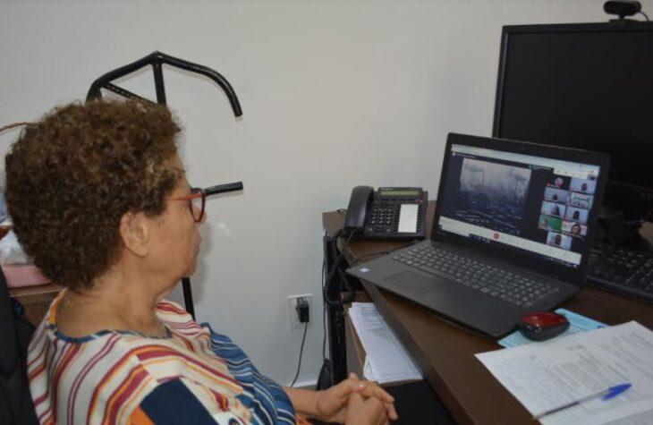 Vice governadora Regina Sousa