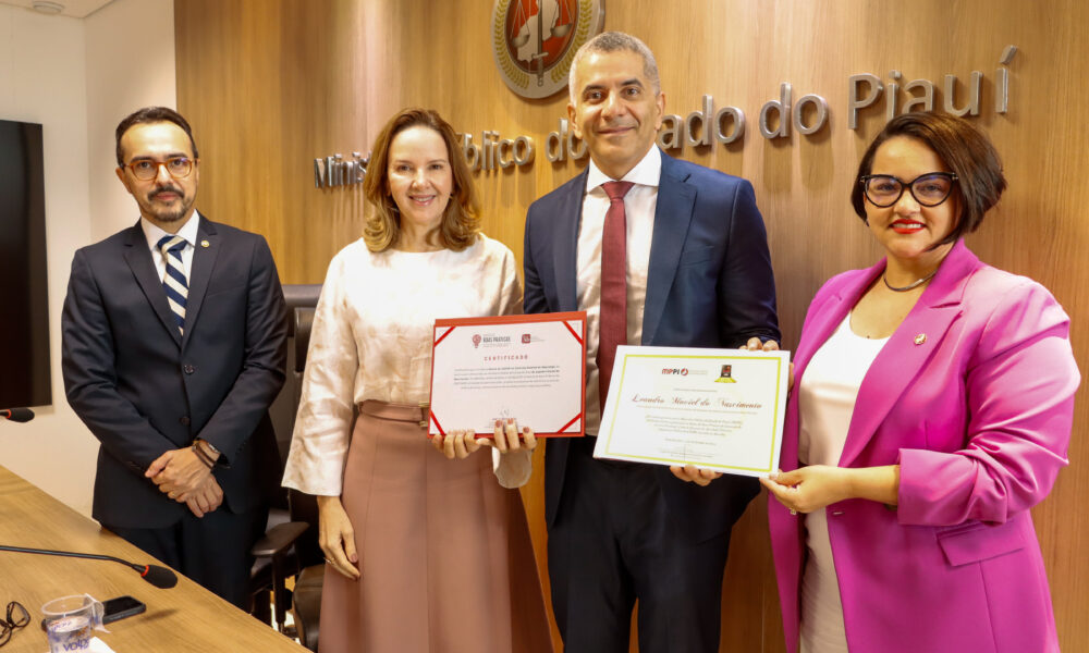 Servidores piauienses recebem honraria por contribuição ao Banco de Boas Práticas