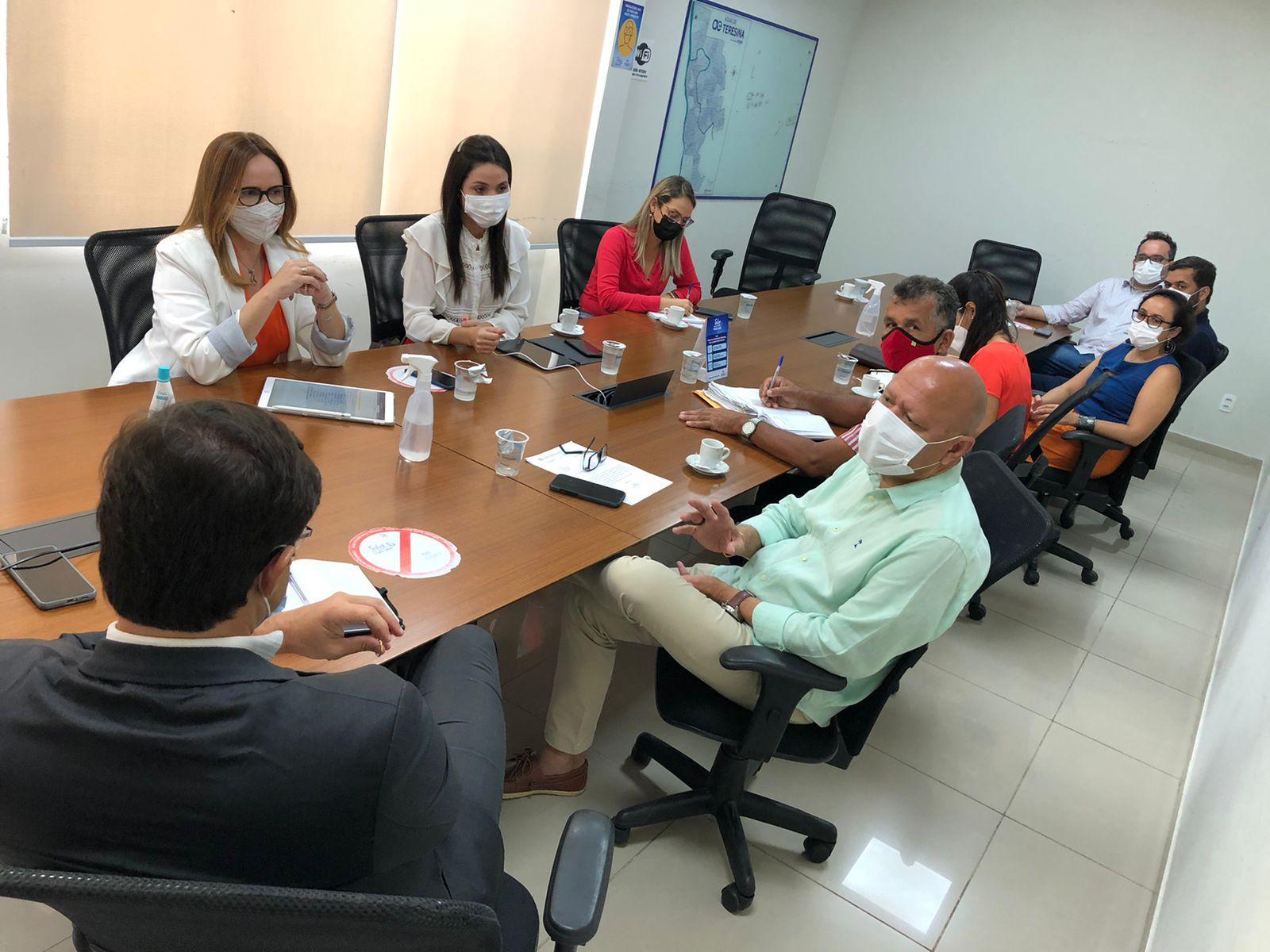 Reunião Franzé Silva e Viviane Moura Águas de Teresina