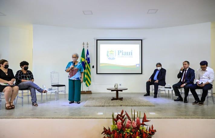 Reunião com secretariado