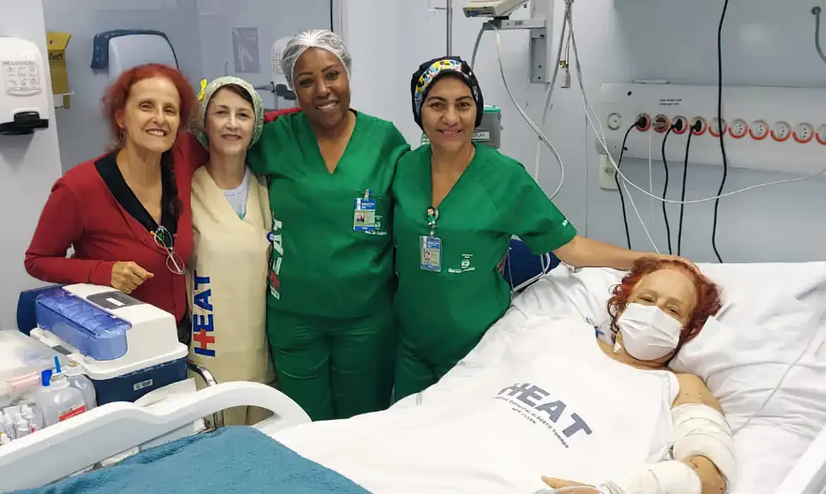 A escritora Roseana Murray, de 73 anos