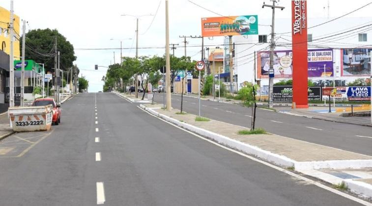 Ruas de Teresina em dia de isolamento social
