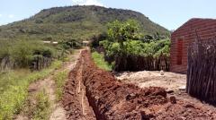 Reservatório com capacidade para 15 mil litros no bairro Pé da Serra em Santa Rosa do Piauí.