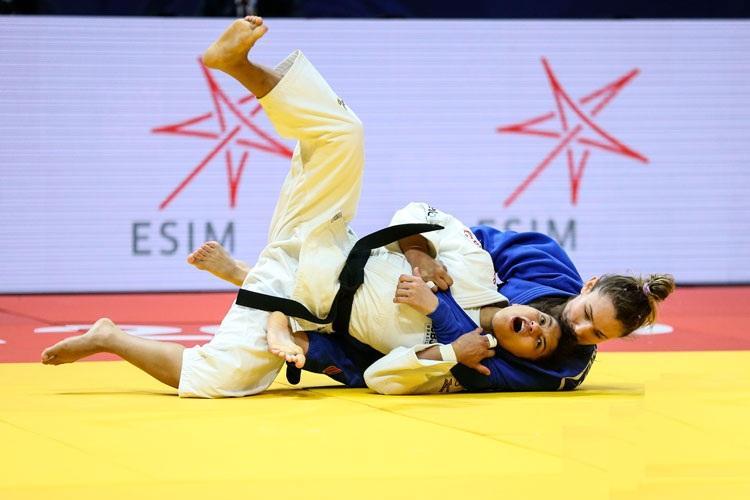 Serah Menezes lesionada ganhou bronze no Canadá