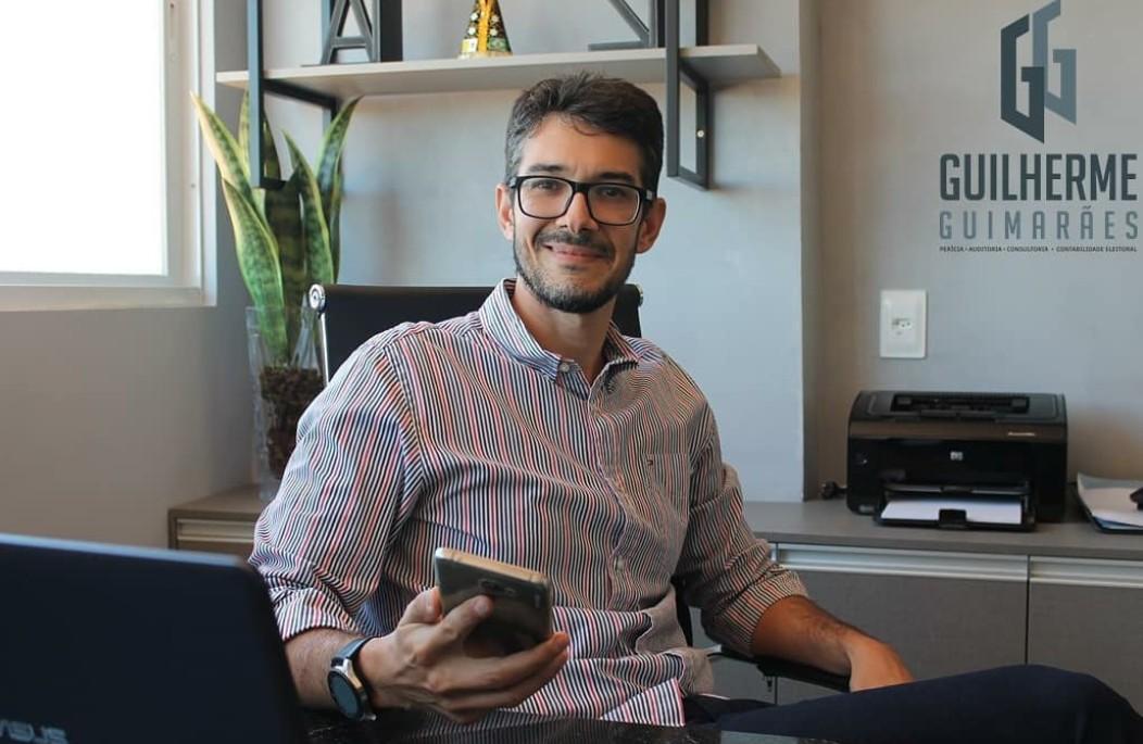 Contador Guilherme Guimarães, o novo blogueiro do Piauí Hoje.Com, estreia na sexta-feira