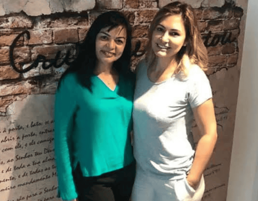 Rosemary Cordeiro com a amiga Michelle Bolsonaro