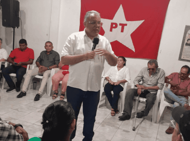 Florentino discursa e aceita ser candidato a prefeito outra vez