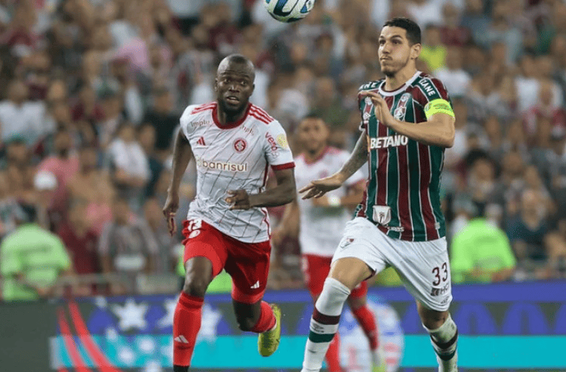 Valencia perdeu três gols e o Fluminense virou o jogo