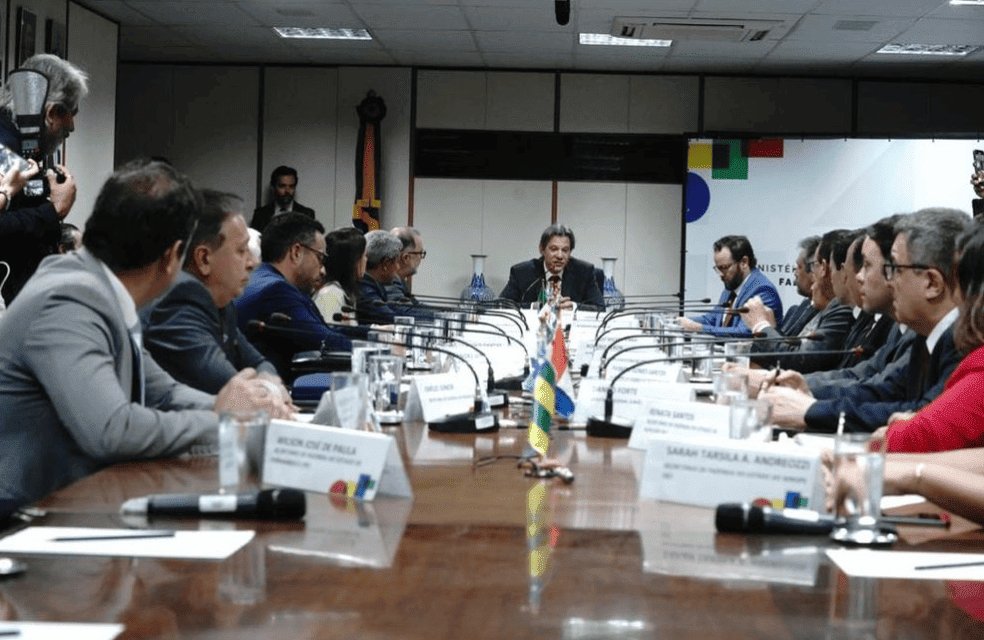 Ministro Fernando Haddad com a comitiva do Piauí