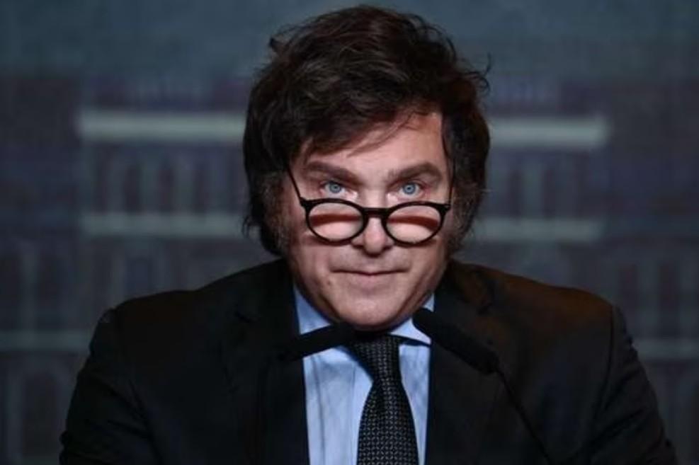 Javier Milei,  "El Loco", começa enfrentar problemas com a Justiça