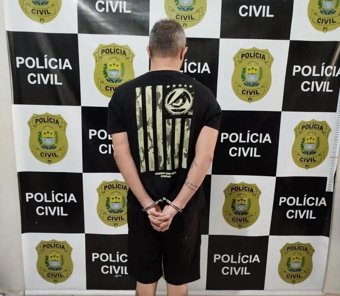 Aldemir estava morando há dois meses no centro de Oeiras, onde foi detido
