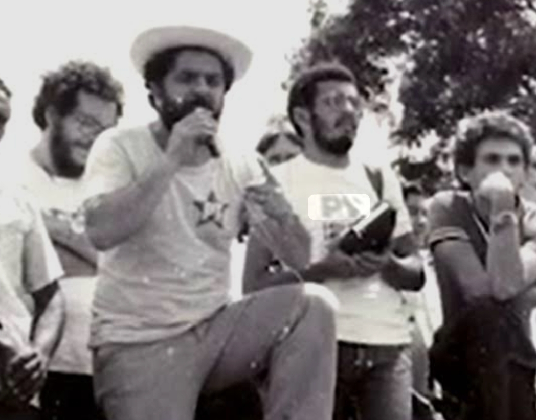 Lula e a jiboia no Piauí