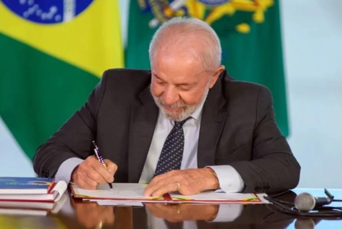 Lula sanciona lei que regulamenta a Reforma Tributária