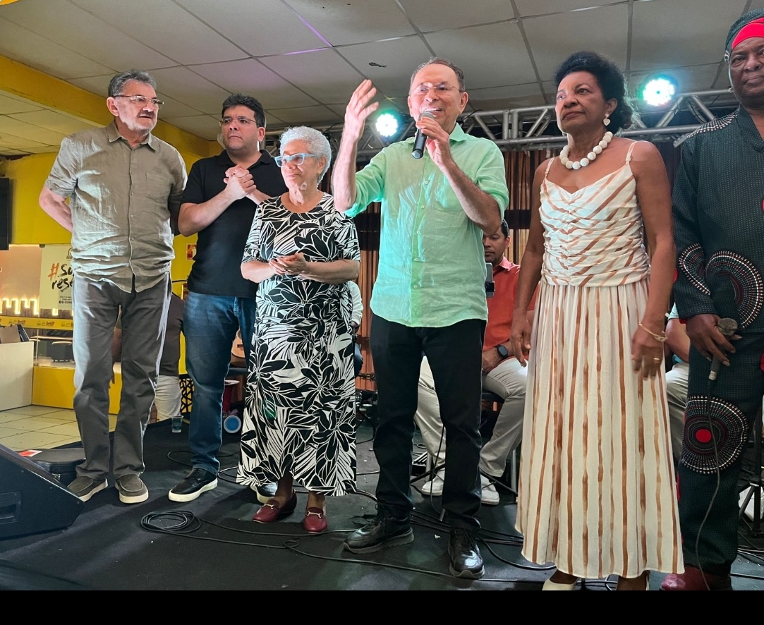 Wilson Martins, Rafael Fonteles, Regina Sousa, Antônio Neto e Rosário Bezerra