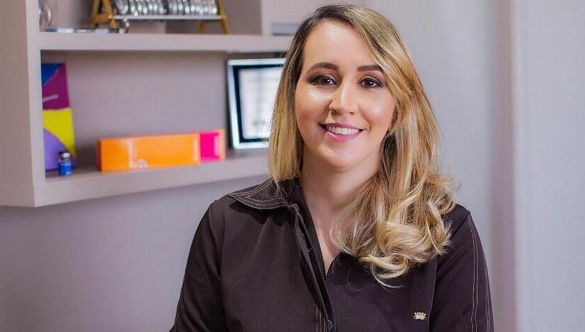 Dr.Thais Carvalho