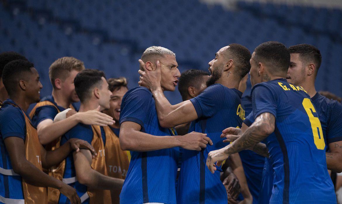 Seleção vence Arábia Saudita