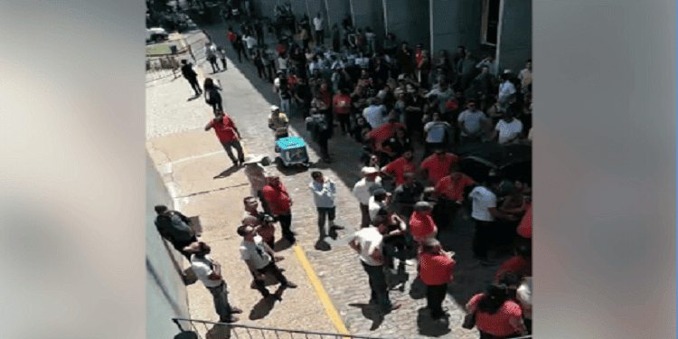 Manifestação dos servidores na Assembleia Legislativa