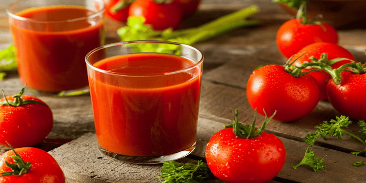 Suco natural de tomate