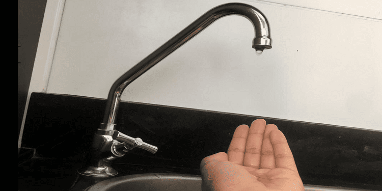 Águas de Teresina conclui reparo em adutora e abastecimento começa a ser retomado
