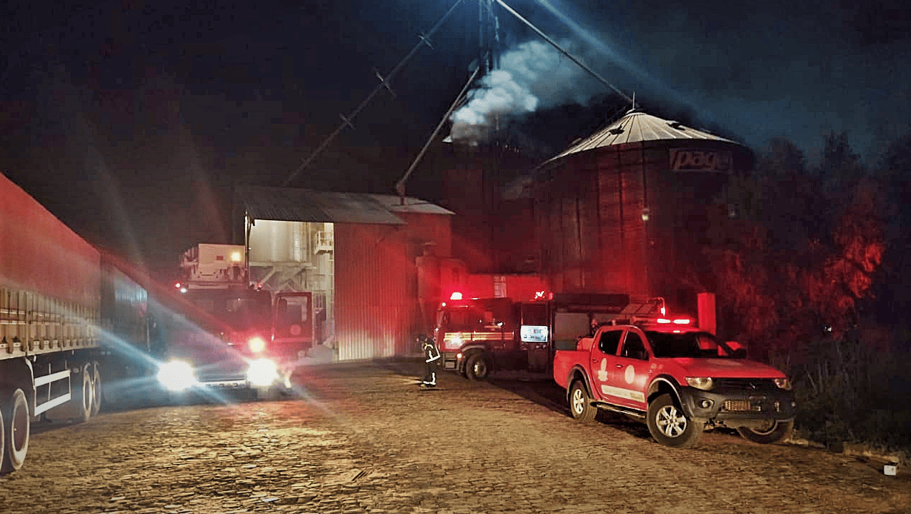 Incêndio em fábrica de arroz no Distrito Industrial