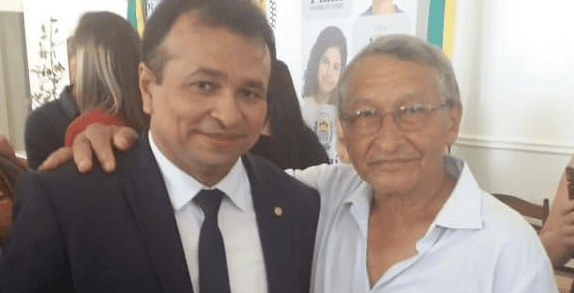 Fábio Abreu com o tio João Abreu