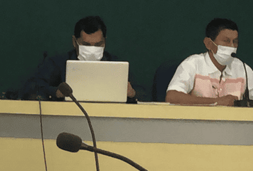 À esquerda Jairon Carvalho e à direita vereador Laguinho