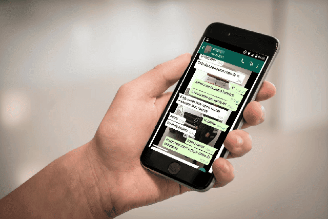 Divulgar print de conversa no WhatsApp pode gerar indenização