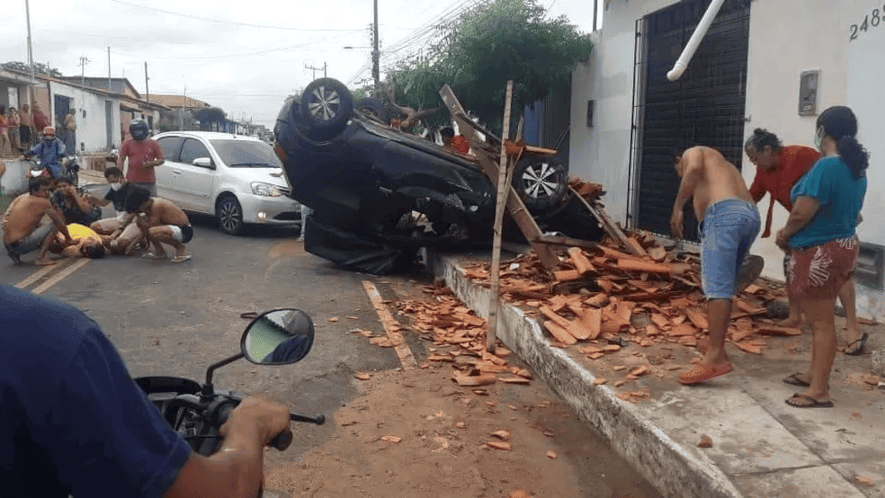 Motorista tem ataque epilético e sofre acidente em Parnaíba