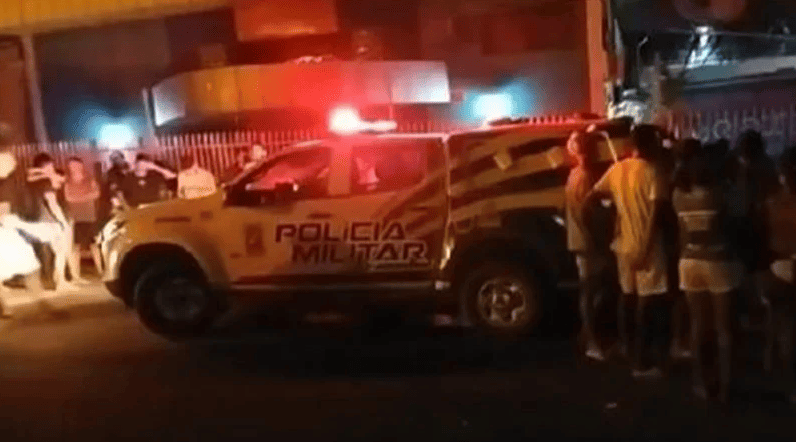Homicídio na frente do Fórum de Floriano