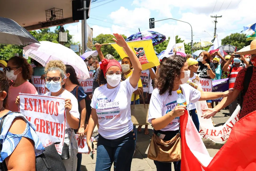 Professores da UFPI ameaçam deflagrar greve