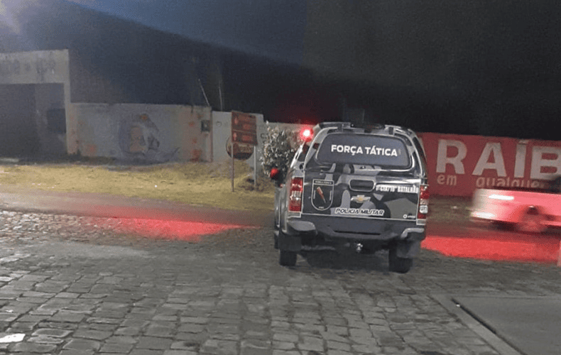 A Polícia Militar esteve no local